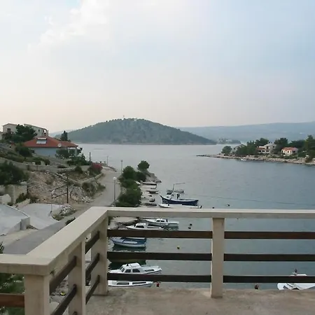 In With Sea View, Terrace, Air Conditioning, Wifi 5150-1 Razanj