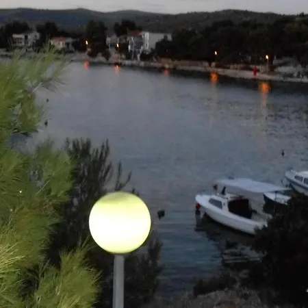 In With Sea View, Terrace, Air Conditioning, Wifi 5150-1 * Ražanj