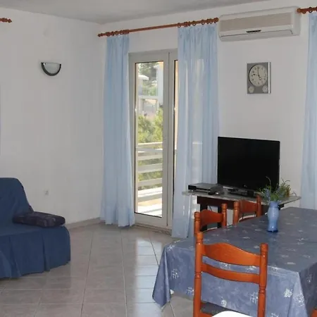 In With Sea View, Terrace, Air Conditioning, Wifi 5150-1 Ražanj