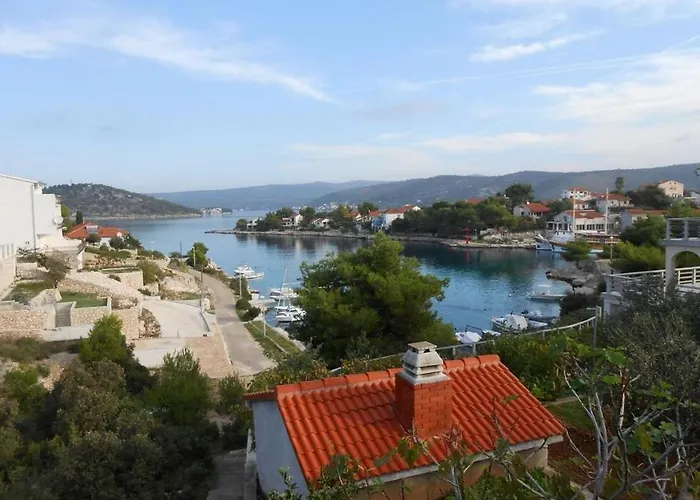 In With Sea View, Terrace, Air Conditioning, Wifi 5150-1 Ražanj