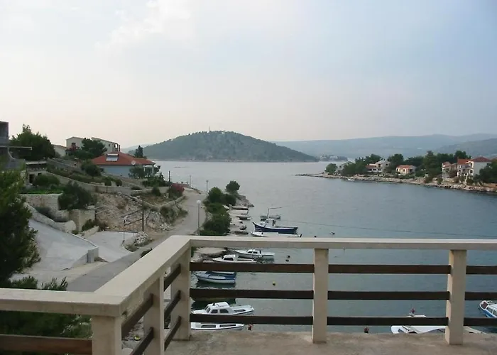 In With Sea View, Terrace, Air Conditioning, Wifi 5150-1 Ražanj