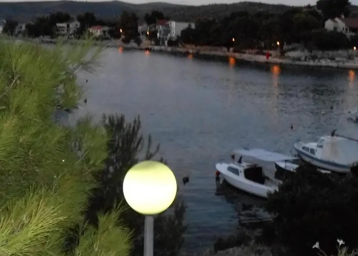 In With Sea View, Terrace, Air Conditioning, Wifi 5150-1 * Ražanj