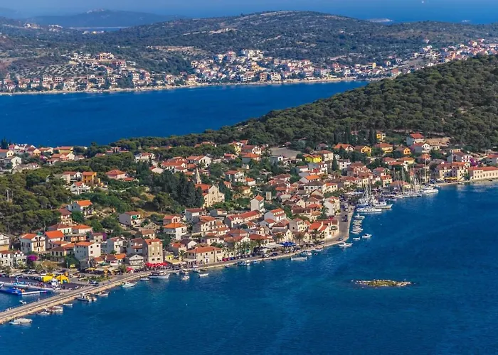 In With Sea View, Terrace, Air Conditioning, Wifi 5150-1 Appartement